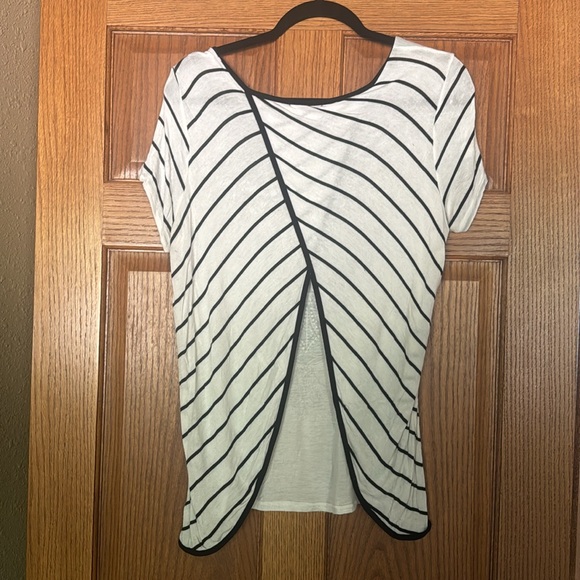 Women’s Angels and Diamonds Tee - Picture 2 of 2